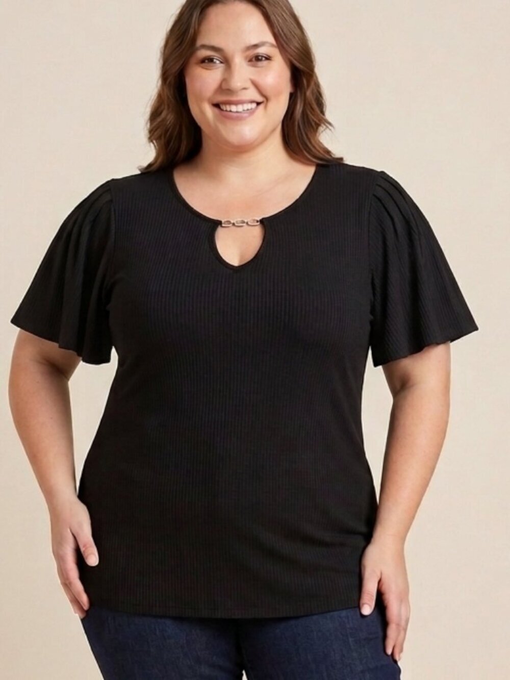Black Ribbed Keyhole Rhinestone Chain Accent Top 2X